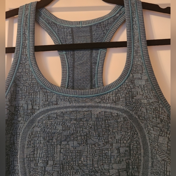 Lululemon Swiftly Tank Sz 6 Limited SeaWheeze Teal Racerback Top Shirt Tech - Picture 5 of 8